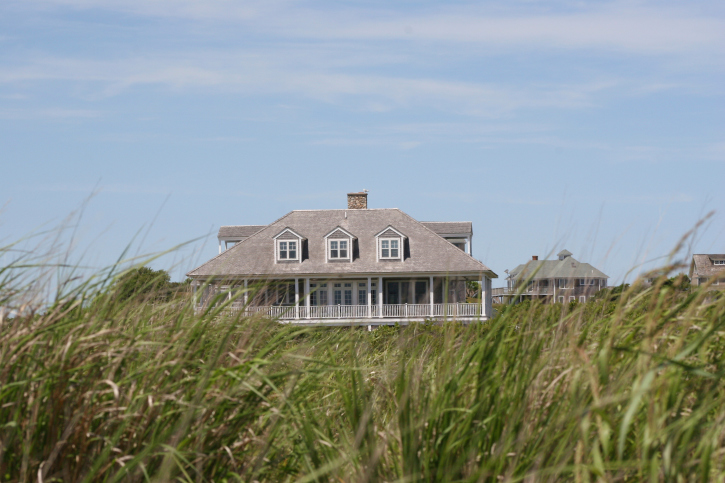 Imagine yourself in Montauk. Montauk real estate block island