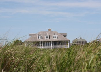 Imagine yourself in Montauk. Montauk real estate block island