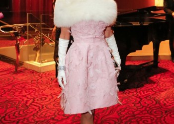  Alston MacGill and Christopher Grant perform a pas de deux from WILLIAM TELL at the School of American Ballet's 2015 Workshop Performances. 