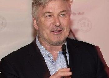 Host Alec Baldwin