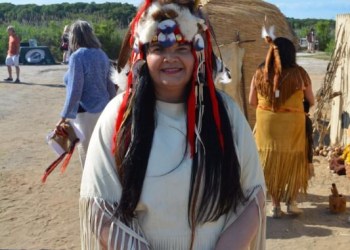 Michannock Silva Arrow (Darlene Troge) performed in the Shinnecock pageant recreating life in 1639 and the first meeting with English settlers in 1640.