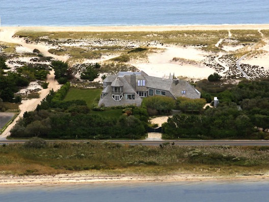 Tory Burch Sells Her Hamptons House – Dan's Papers
