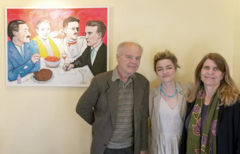 Father of the artist, David Suter with painter Valerie Suter and her mother Cathy Suter.