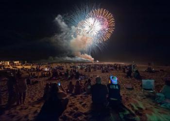 An incredible display by Bay Fireworks