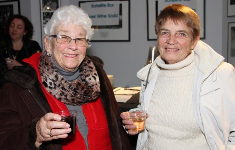 Dottie Clarke, Mary Topping