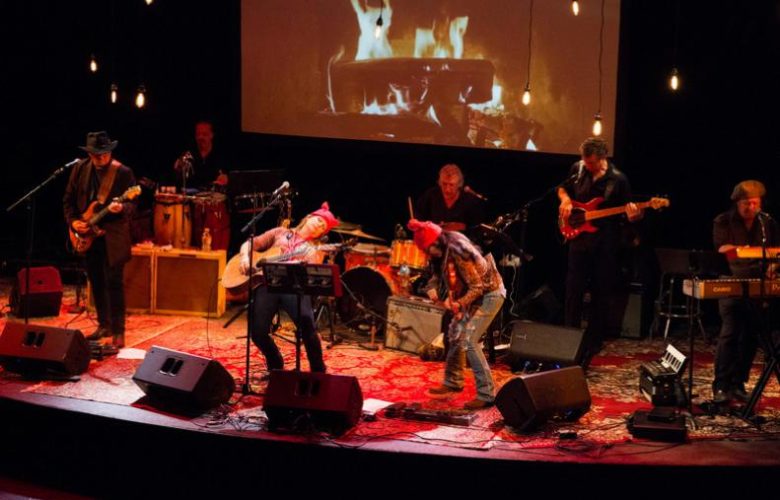 Nancy Atlas and Randi Fishenfeld get groovy