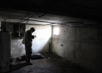 Under the Hilda Lindley House, aka Shagwong Point Fire Control Station