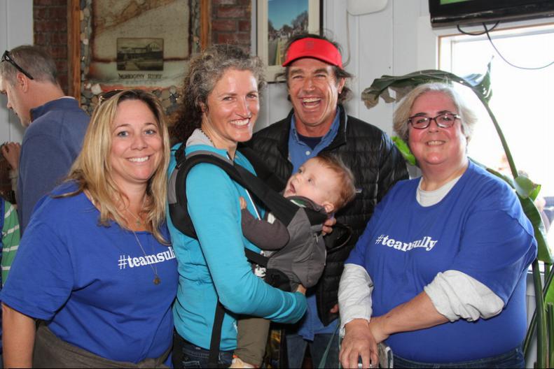 Volunteer Melissa Mahoney, Hilda Forbes, Sully Forbes, Frank Forbes, volunteer Ellen Dioguardi