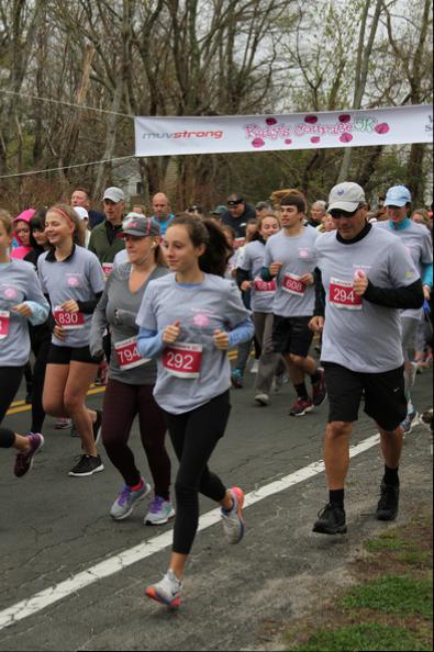 Runners taking off from the starting line
