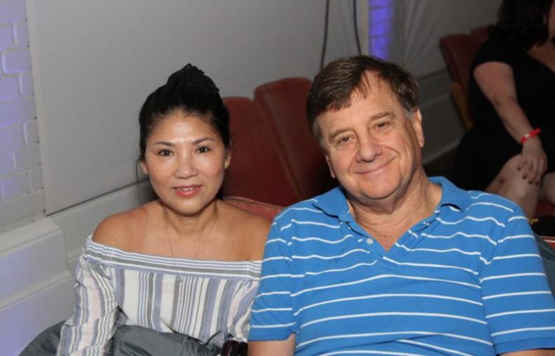 Lani Le, Gregory Gordon