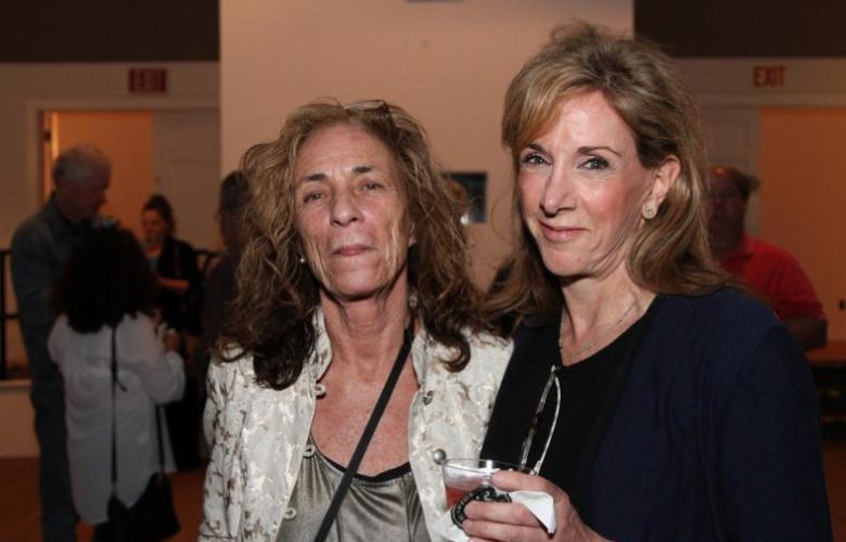 Linda Haugevik, Jane Held