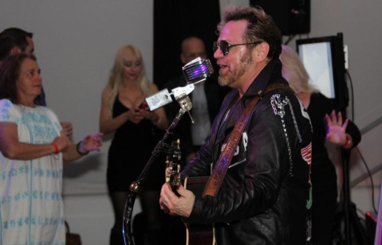 Paul Mahos, frontman of NLC
