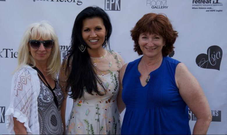 Marzena Grabczynska, Asia Lee and Cindy Stein