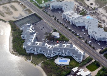 253 Dune Road, Westhampton Beach.