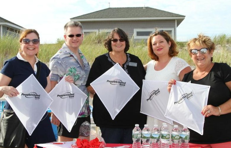 People's United Bank Cynthia D'Andrea Neely, Robert Griffing, Fran Reid, Dorina Kastrati, Pat Bolomey Market Manager Vice President