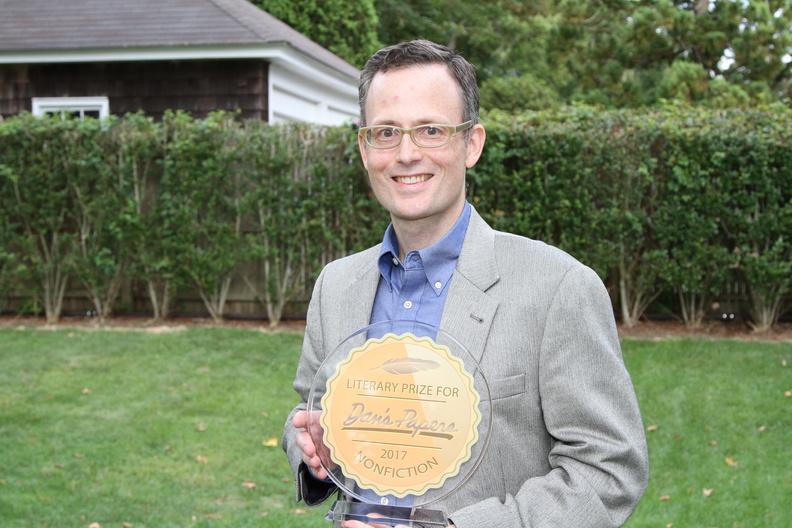 Dan's Literary Prize 2017 Winner for Non-Fiction Thomas Fox