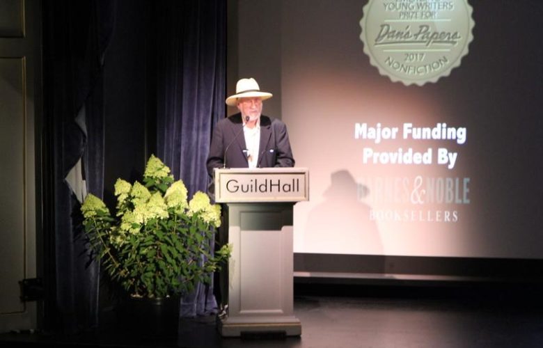 Dan Rattiner, Dan's Papers founder, on stage