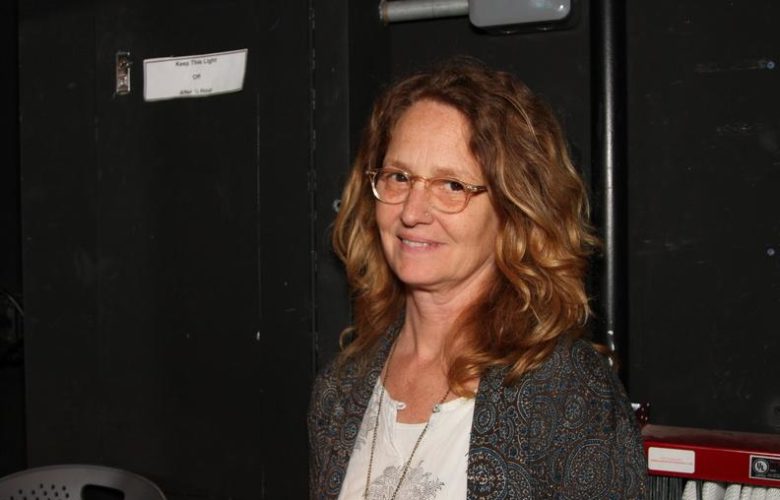 Actress Melissa Leo backstage