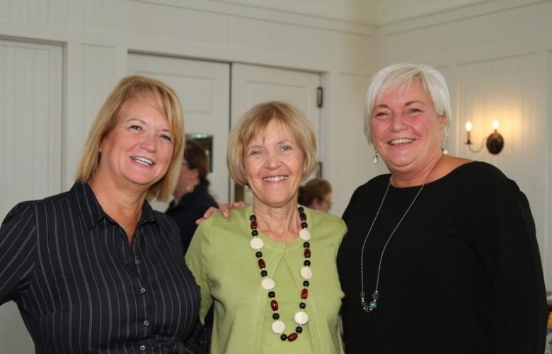 Julie Mulligan, Marylou McCann, Peggy Hordt