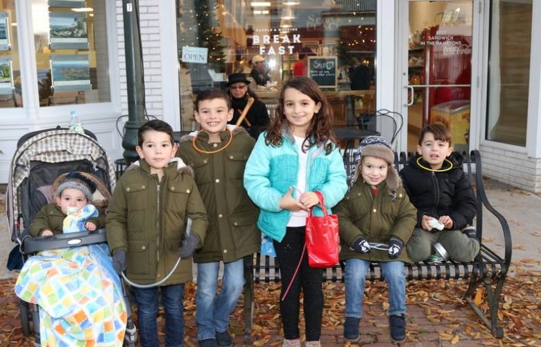 Charlie age 1, Jackson age 4, Bradley age 7, Lucy age 7, Trey age 3, Ray age 5