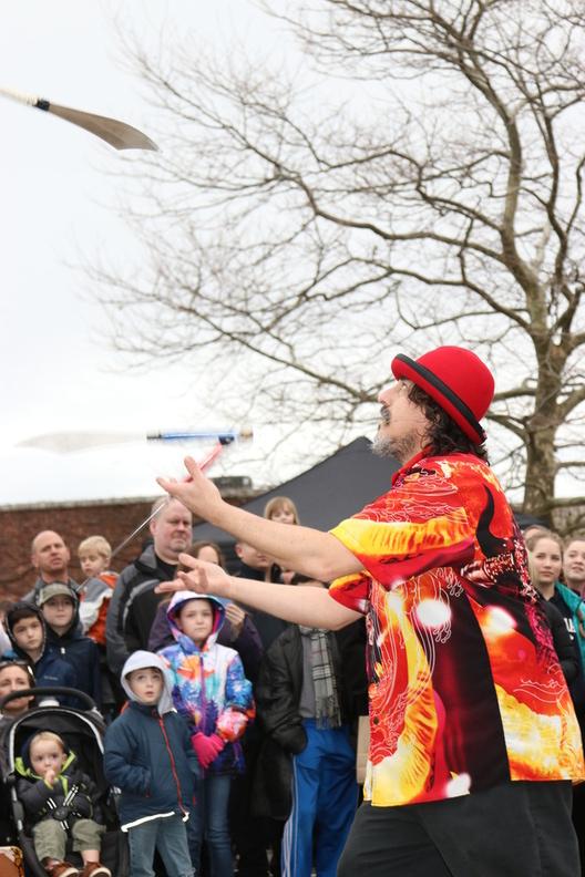 Keith Leaf juggles knives for the crowd