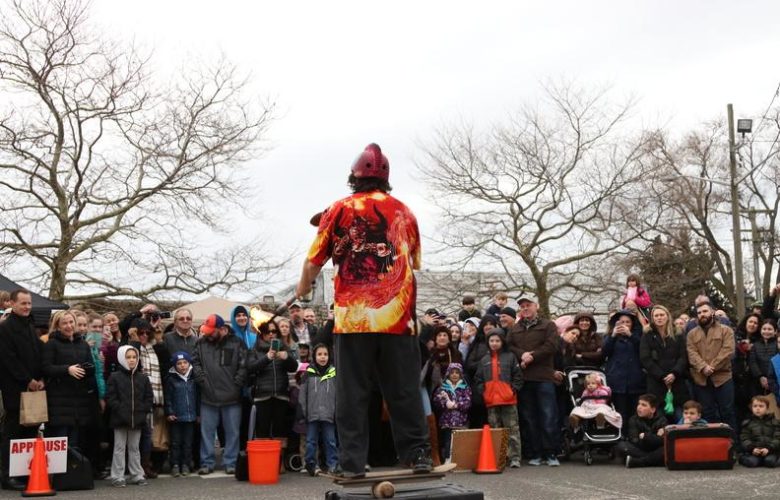 Keith Leaf, the amazing fire juggler, provided live entertainment on Long Wharf