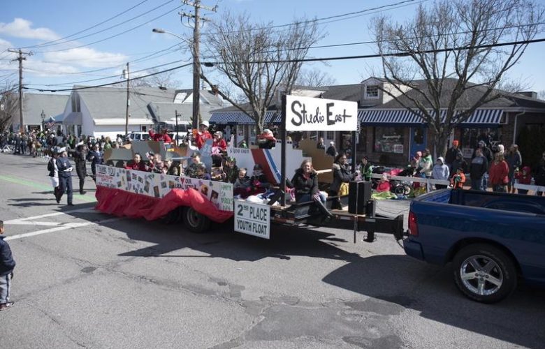 Studio East Float took 2nd place for the Youth Float Category