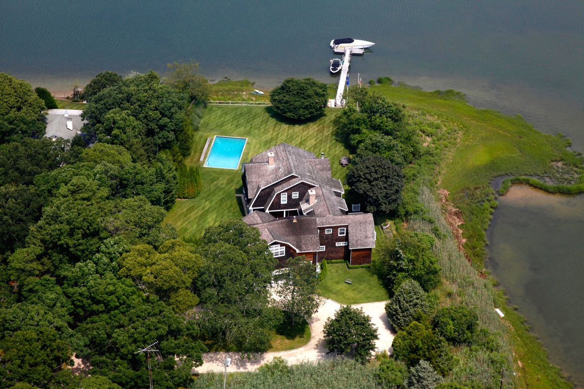 Kourtney and Khloe Kardashian's Hamptons house on Noyac Road in North Sea. Cully/EEFAS