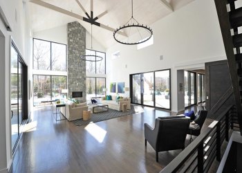 386 Hands Creek Road, $4,950,000. Photo credit: Saunders