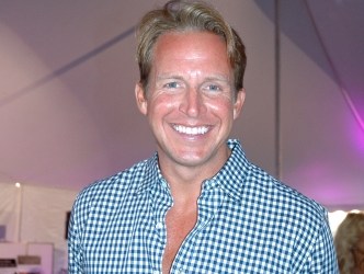 CBS Anchor, Chris Wragge, was the Master of Ceromonies.