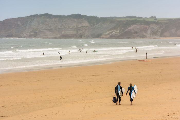 surfers