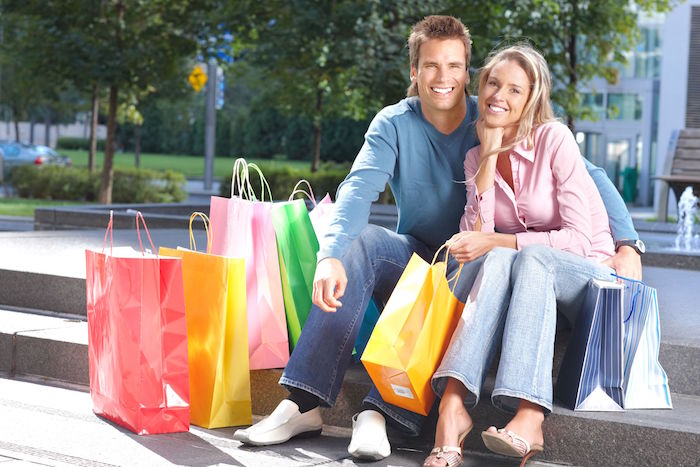 shopping couple