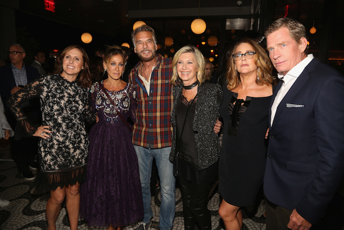 Molly Shannon, Sarah Jessica Parker, Kenny Loggins, Olivia Newton John, Talia Balsam, Thomas Haden Church. at the 'Divorce' premiere.