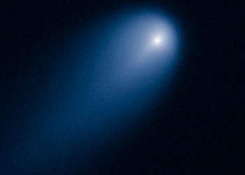 Hubble's view of Comet ISON on April 10, 2013. This image was taken in visible light. The blue false color was added to bring out details in the comet structure. Credit: NASA, ESA, J.-Y. Li (Planetary Science Institute)