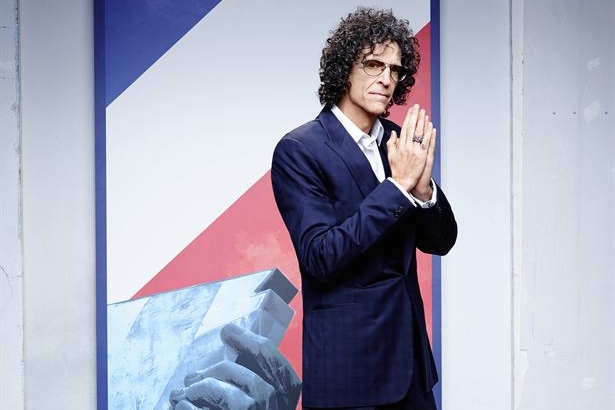 Howard Stern returns to "America's Got Talent."