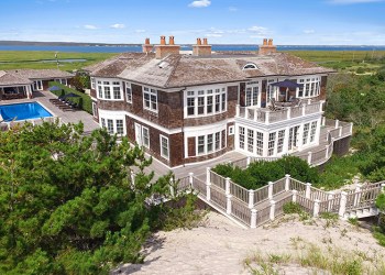83 Dune Road, East Quogue