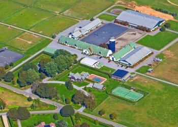 849 Hayground, Bridgehampton. Courtesy Brown Harris Stevens