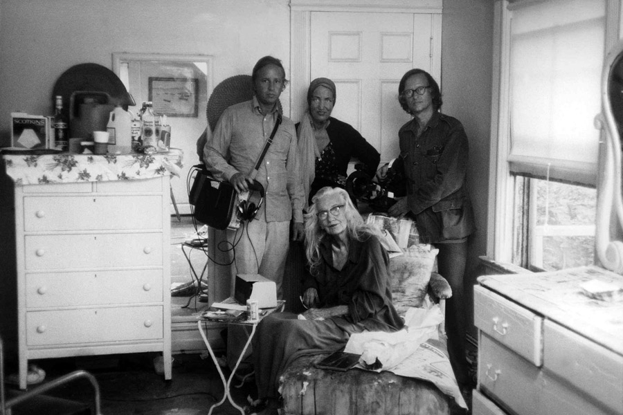 Al Maysles (right) filming Grey Gardens with brother David and "Big Edie"