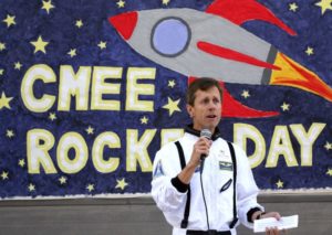 CMEE President Stephen Long at the Children's Museum of the East End Rocket Day.