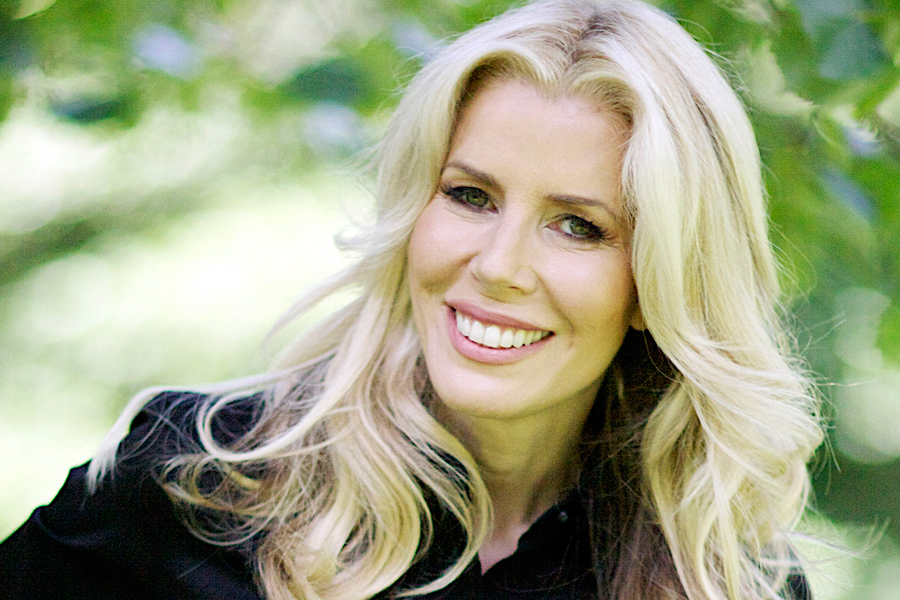 Aviva Drescher Portrait