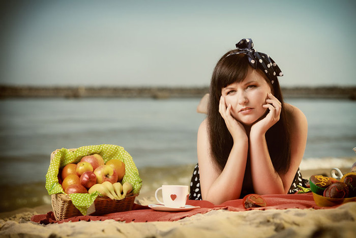 Beach blanket girl