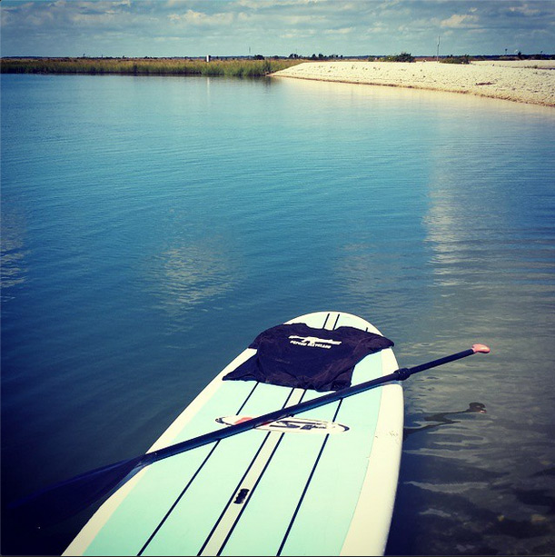 #Hamptons Instagram SUP Photo by NYC artist R. J. Vojir (@urbanimpressionist) on Instagram