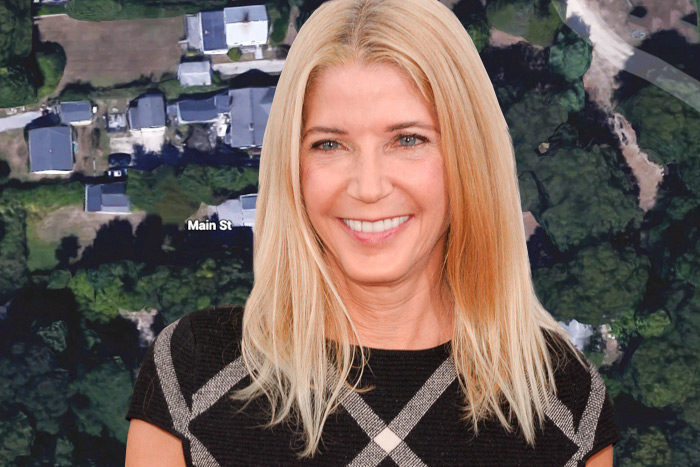 Candace Bushnell blought a historic farmhouse in Sag Harbor