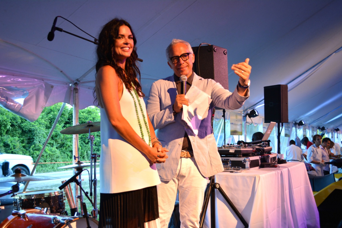 Taste of Two Forks co-hosts Katie Lee and Geoffrey Zakarian.