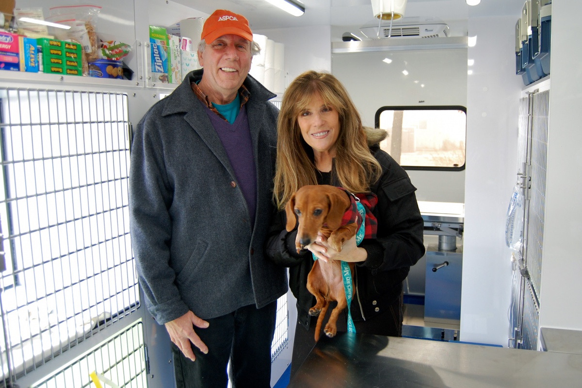 Southampton Animal Shelter Foundation President Jonathan McCann and NBC animal welfare correspondent Jill Rappaport.