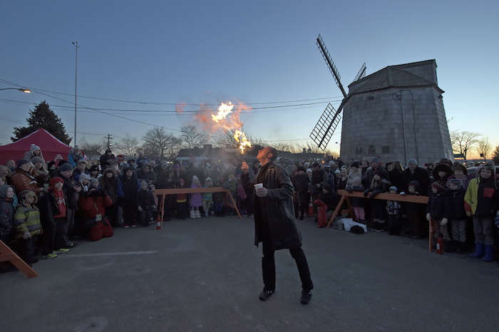 Evan Thomas of the Fiery Sensations at HarborFrost 2016
