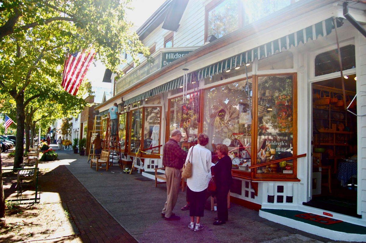 Hildreth's Department Store, Main Street, Southampton Village.