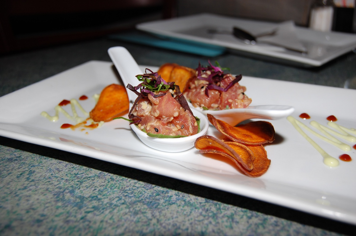 Yellowfin Tuna Tartare at Jerry & The Mermaid