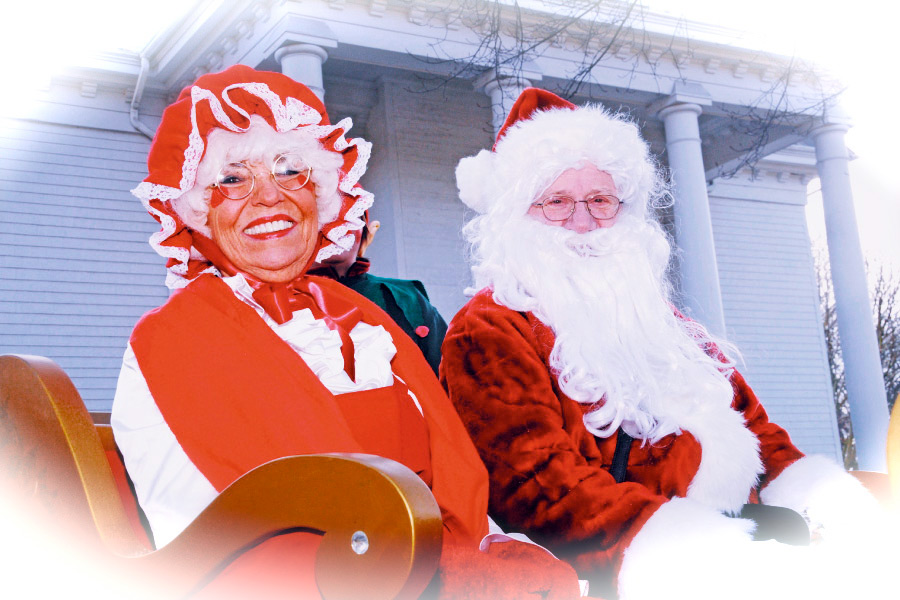 Danta at the 2013 East Hampton Santa Parade