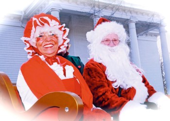 Danta at the 2013 East Hampton Santa Parade